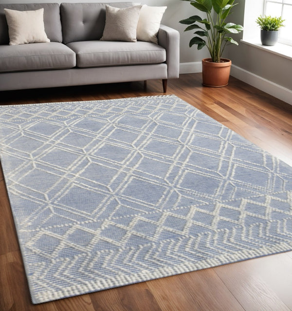 HomeRoots 5' Blue and Ivory Geometric Handmade Area Rug - Modern Style for Living Rooms and Bedrooms 5' X 7' 475234