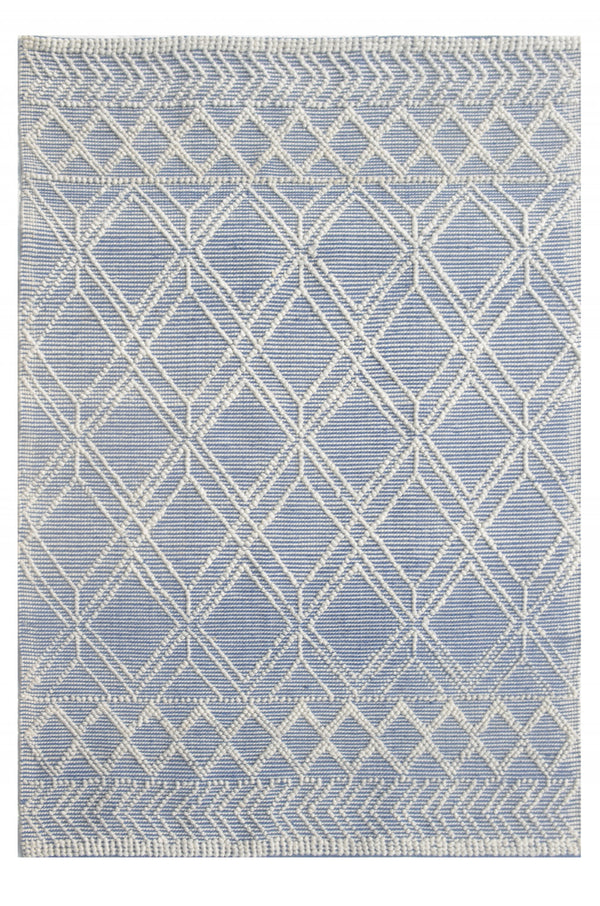 Homeroots 6' X 9' Blue And Ivory Geometric Handmade Area Rug  Polyester 475235