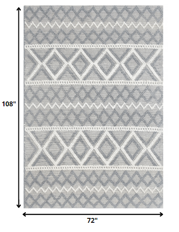 Homeroots 6' X 9' Gray And Ivory Geometric Handmade Area Rug  Polyester 475239