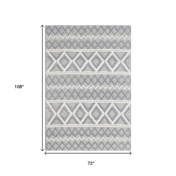HomeRoots 5' Handmade Gray and Ivory Geometric Area Rug - Modern, Durable, and Stylish for Any Room 6' X 9' 475239