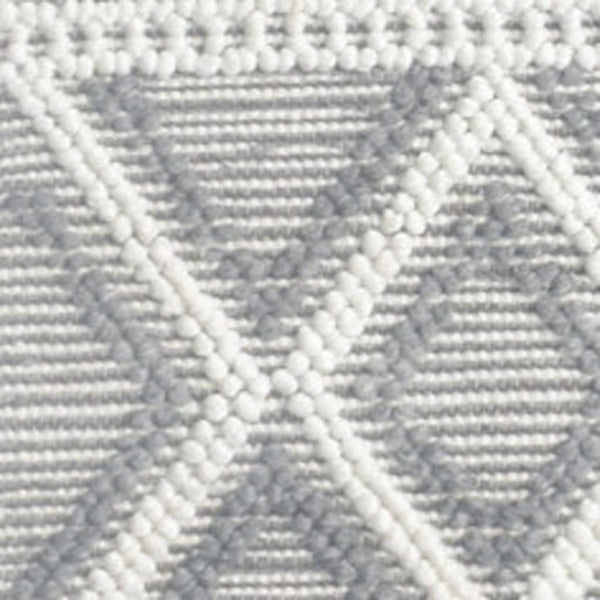HomeRoots 9' Gray and Ivory Geometric Diamond Boho Chic Area Rug for Modern Living Room and Cozy Spaces 9' X 13' 475241
