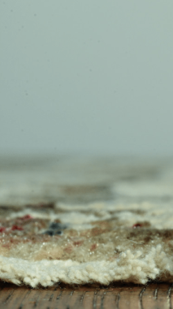 Homeroots 4' X 6' Ivory Abstract Area Rug  Polyester 475289