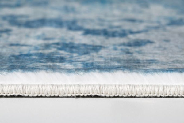 Homeroots 5' X 8' Blue Abstract Area Rug  Polyester 475315