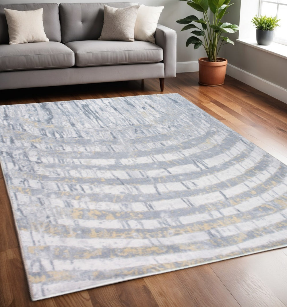 HomeRoots 5' Gray and Ivory Abstract Area Rug – Modern Design for Living Rooms, Bedrooms, and Home Offices 5' X 8' 475339