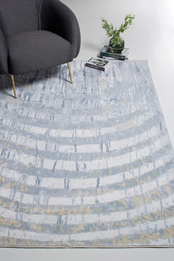 HomeRoots 5' Gray and Ivory Abstract Area Rug – Modern Design for Living Rooms, Bedrooms, and Home Offices 6' X 9' 475340