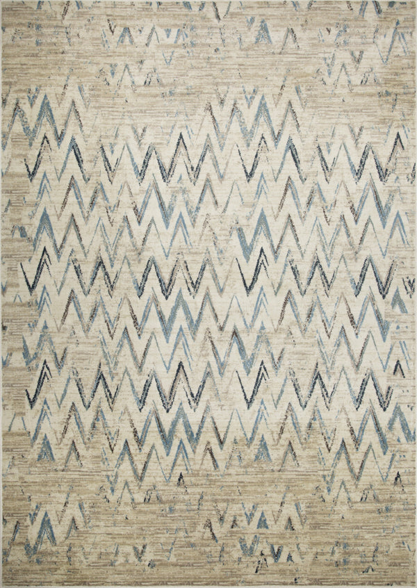 Homeroots 5' X 8' Ivory Chevron Area Rug  Polypropylene 475576