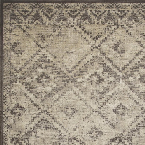 HomeRoots 5' Gray and Brown Abstract Area Rug – Modern Design, Durable, Stain-Resistant, Perfect for High-Traffic Areas 5' X 8' 475581