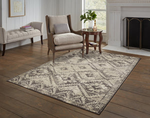 HomeRoots 5' Gray and Brown Abstract Area Rug – Modern Design, Durable, Stain-Resistant, Perfect for High-Traffic Areas 5' X 8' 475581
