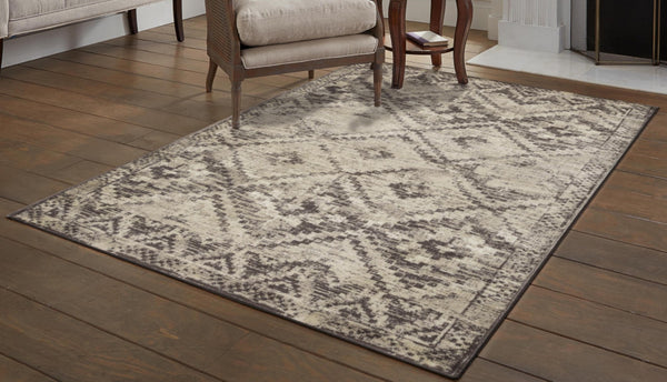 HomeRoots 5' Gray and Brown Abstract Area Rug – Modern Design, Durable, Stain-Resistant, Perfect for High-Traffic Areas 5' X 8' 475581