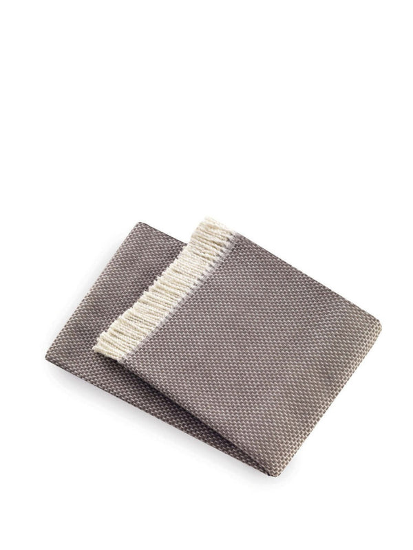 HomeRoots Soft Taupe Links Pattern Throw Blanket - Luxurious Cotton Blend, Cozy Design for All Seasons & Decor 475704