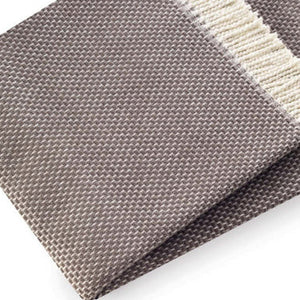 HomeRoots Soft Taupe Links Pattern Throw Blanket - Luxurious Cotton Blend, Cozy Design for All Seasons & Decor 475704