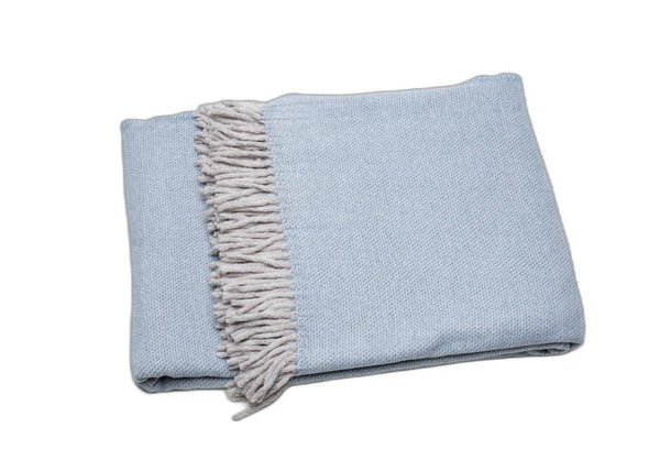 Homeroots Sky Blue Mini Dot Fringed Throw Blanket  Cotton 475711