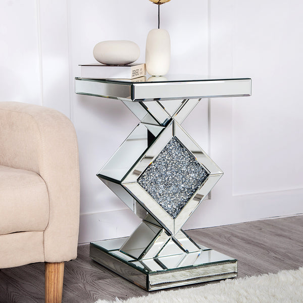 Homeroots 24" Silver Mirrored Glass And Faux Crystals End Table   475887