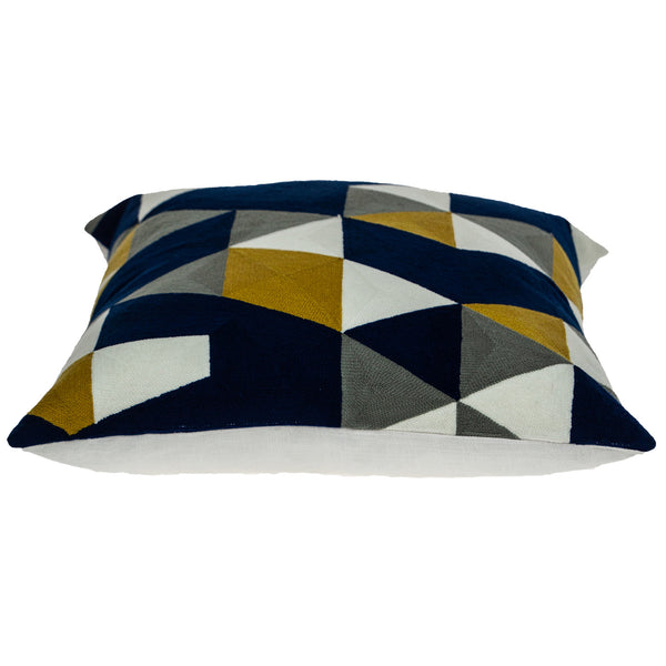 Homeroots 20" Blue And White Cotton Throw Pillow - Stylish, Soft, And Durable Decorative Accent For Your Home   476172