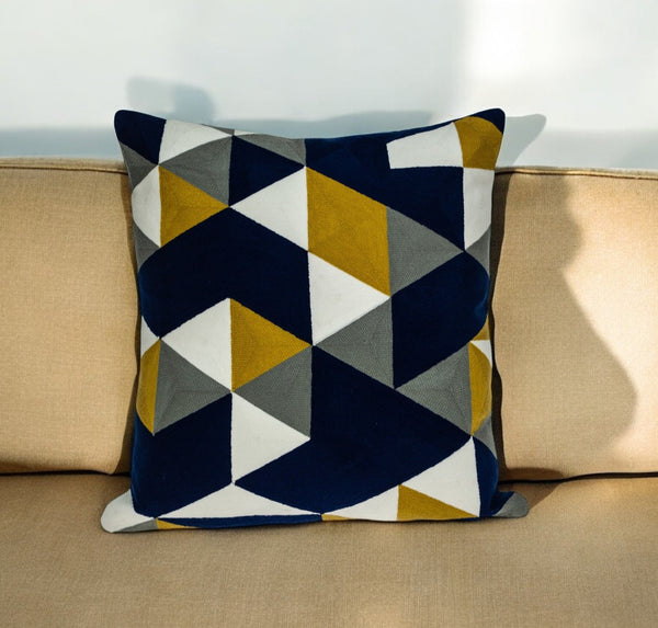 Homeroots 20" Blue And White Cotton Throw Pillow - Stylish, Soft, And Durable Decorative Accent For Your Home   476172