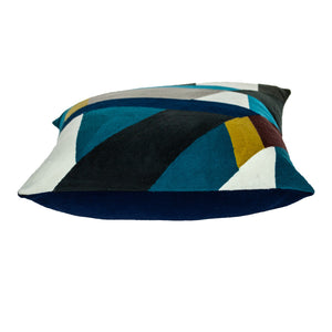 Homeroots 20" Blue And White Cotton Throw Pillow - Stylish, Soft, And Durable Decorative Accent For Your Home   476180