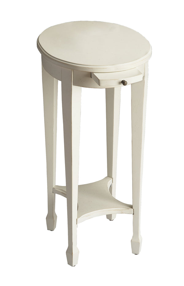 Homeroots 26" White Oval End Table With Shelf   476465
