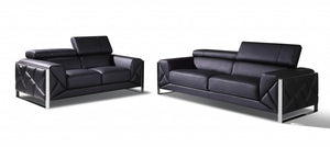 Homeroots Three Piece Indoor Italian Leather Seating Set For Six – Luxurious Comfort & Stylish Design Black  476539
