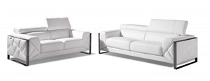 Homeroots Three Piece Indoor Italian Leather Seating Set For Six – Luxurious Comfort & Stylish Design White  476547
