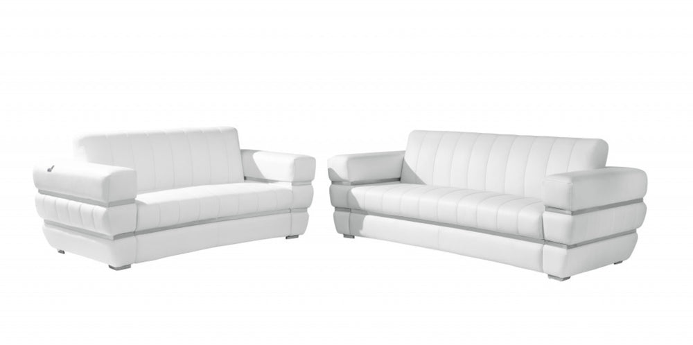 HomeRoots Two Piece Indoor White Italian Leather Seating Set for 5 – Stylish Comfort for Modern Living Rooms 476553