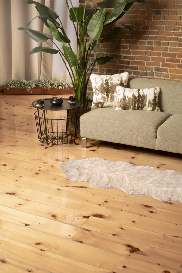 Homeroots 6' Tan Faux Fur Ombre Flokati Washable Non Skid Area Rug  Faux Fur 476605