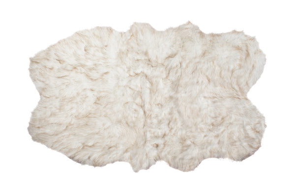 Homeroots 4' X 6' Ombre Tan Faux Fur Washable Non Skid Area Rug  Faux Fur 476608