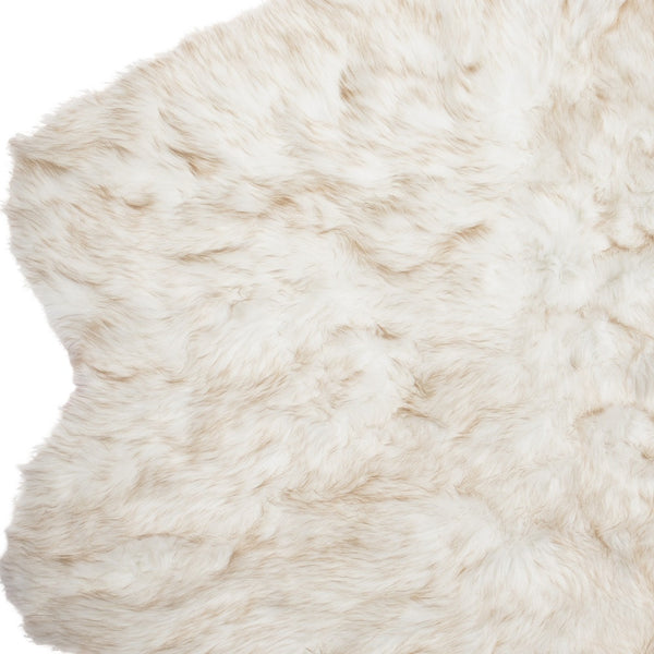 Homeroots 4' X 6' Ombre Tan Faux Fur Washable Non Skid Area Rug  Faux Fur 476608