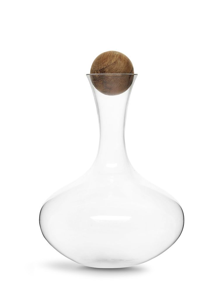 Homeroots Sixty Seven Ounce Clear Crystal Glass Red Wine Carafe  Crystal Glass 476615