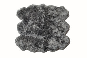 Homeroots 5' X 6' Grey Wool Sheepskin Handmade Area Rug  Wool 476622
