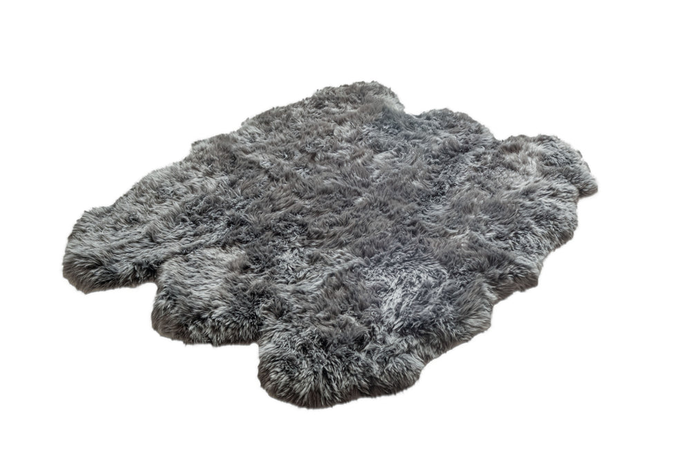 Homeroots 5' X 6' Black Wool Sheepskin Handmade Area Rug  Wool 476623