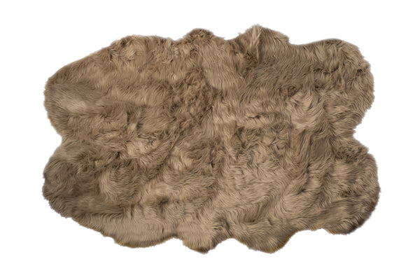 Homeroots 4' X 6' Tan Faux Fur Washable Non Skid Area Rug  Acrylic 476636