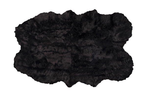 Homeroots 4' X 6' Black Faux Fur Washable Non Skid Area Rug  Acrylic 476637