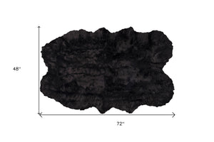 Homeroots 4' X 6' Black Faux Fur Washable Non Skid Area Rug  Acrylic 476637