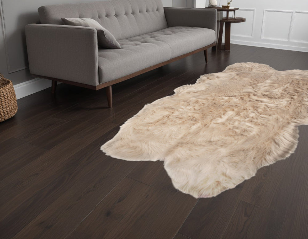 Homeroots 4' X 6' Taupe Faux Fur Washable Non Skid Area Rug  Acrylic 476639