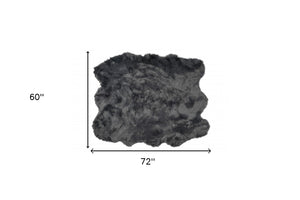 Homeroots 5' X 6' Grey Faux Fur Washable Non Skid Area Rug  Acrylic 476641