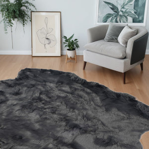 Homeroots 5' X 6' Grey Faux Fur Washable Non Skid Area Rug  Acrylic 476641