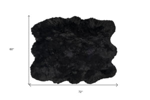 Homeroots 5' X 6' Black Faux Fur Washable Non Skid Area Rug  Acrylic 476645