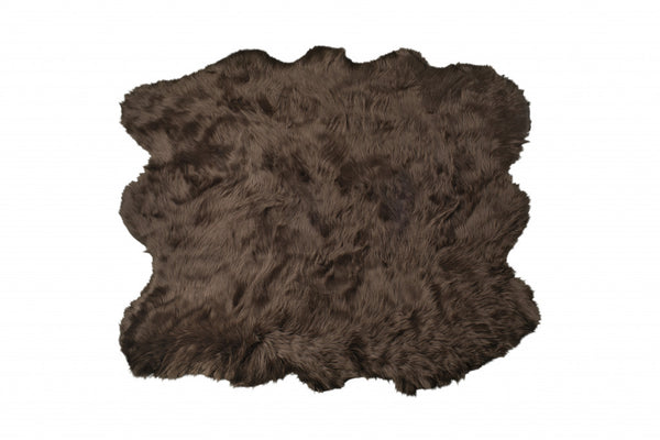 Homeroots 5' X 6' Chocolate Faux Sheepskin Non Skid Area Rug  Faux Sheepskin 476646