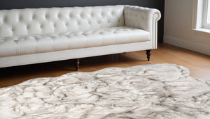 Homeroots 5' X 6' Chocolate Ombre Faux Sheepskin Non Skid Area Rug  Faux Sheepskin 476647