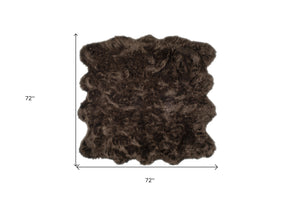 Homeroots 6' X 6' Chocolate Faux Fur Washable Non Skid Area Rug  Acrylic 476655