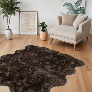 Homeroots 6' X 6' Chocolate Faux Fur Washable Non Skid Area Rug  Acrylic 476655