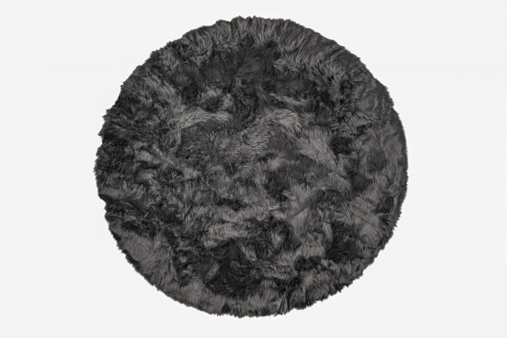 Homeroots 6' X 6' Grey Round Faux Fur Washable Non Skid Area Rug  Acrylic 476659