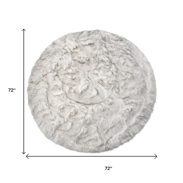 HomeRoots 6' Round Faux Fur Area Rug - Plush, Washable, Non-Skid Design for Cozy, Modern Interiors Gray 476660