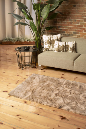 HomeRoots 3' X 5' Ombre Faux Fur Area Rug – Luxurious, Washable, Non-Skid Design for Cozy Modern Spaces Taupe 476672