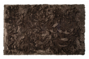 Homeroots 5' X 8' Chocolate Faux Fur Non Skid Area Rug  Faux Fur 476675