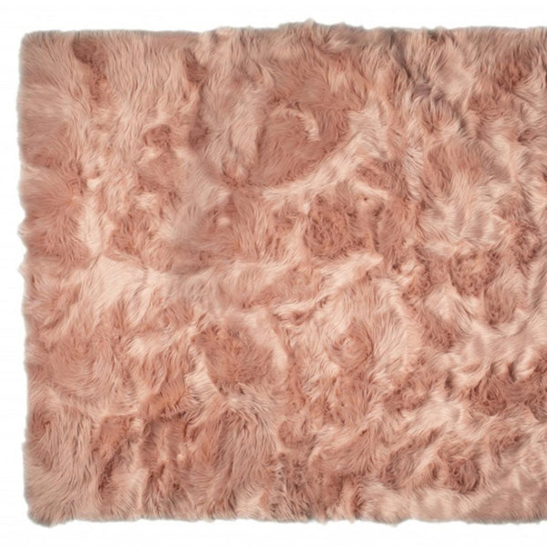 HomeRoots 5' X 8' Ombre Faux Fur Area Rug - Plush, Washable, Non-Skid Design for Ultimate Comfort & Style Dusty Rose 476676