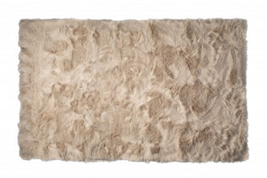 Homeroots 5' X 8' Taupe Faux Fur Non Skid Area Rug  Faux Fur 476677