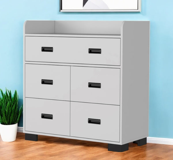 HomeRoots 33" Compact Five-Drawer Dresser in High-Quality Manufactured Wood for Stylish Bedroom Storage Solutions White 477764