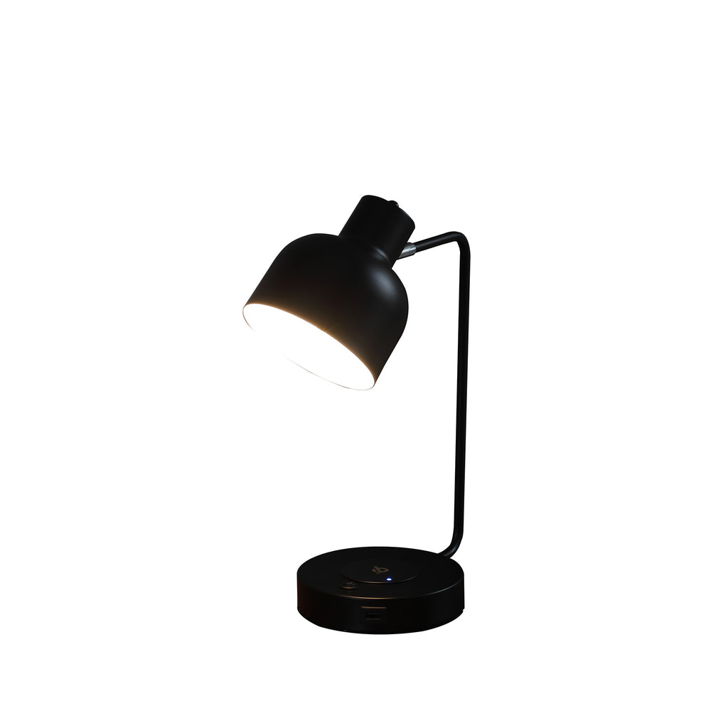 Homeroots 15" Black Metal Desk Usb Table Lamp With Black Shade   478185