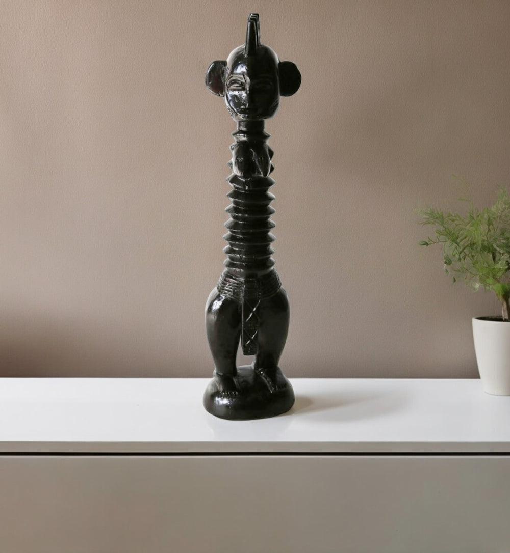 Homeroots 19" Black Hand Painted Sculpture Tabletop Sculpture  Manufactured Wood 478601